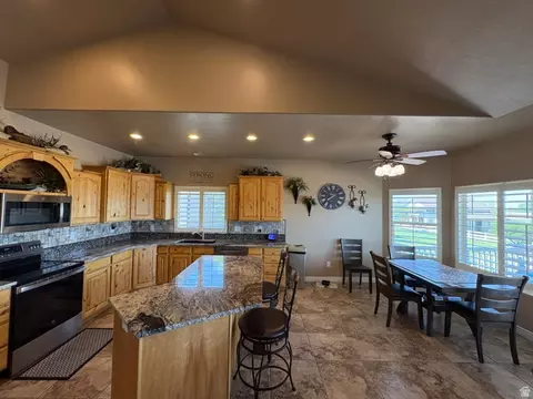 Kitchen - 7456 S 950 W, Willard, UT 84340 photo 5 of 5