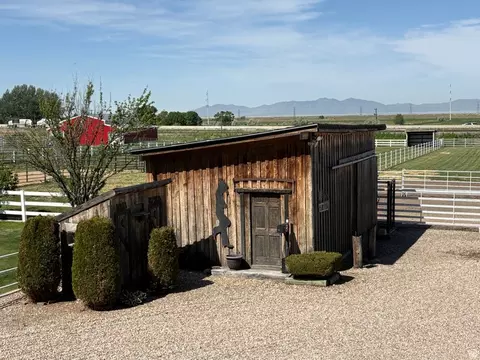 Exterior - 7456 S 950 W, Willard, UT 84340 photo 12 of 30