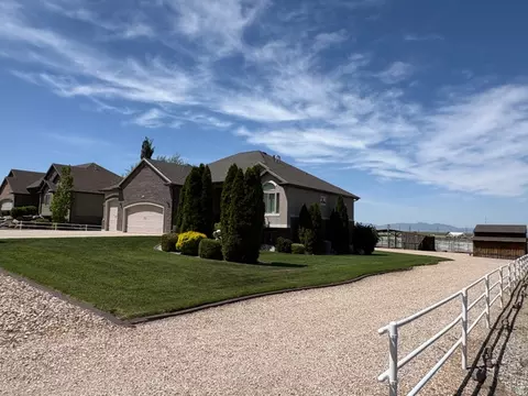 Exterior - 7456 S 950 W, Willard, UT 84340 photo 30 of 30