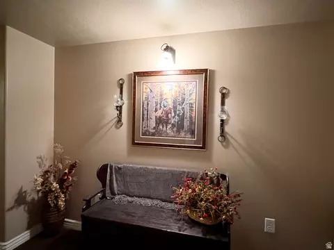 Entry Way - 7456 S 950 W, Willard, UT 84340 photo 3 of 4