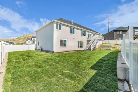 Exterior - 1292 S 500 E, Payson, UT 84651 photo 5 of 7