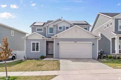 9307 N Tampa Dr, Eagle Mountain, UT 84005