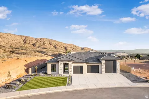 1374 E Pony Trl, Washington, UT 84780