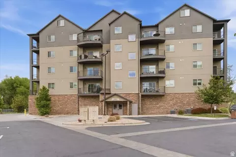 1225 E Wolf Hollow Ln S #206, Millcreek, UT 84117
