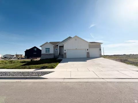 3639 S Macy Ln #LOT 18, West Haven, UT 84401