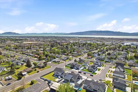 View/Area - 1226 N 900 W, Orem, UT 84057 photo 5 of 7