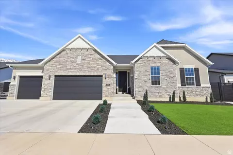 Exterior - 1226 N 900 W, Orem, UT 84057 photo 2 of 10