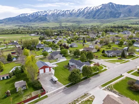 View/Area - 578 N 160 E, Mendon, UT 84325 photo 1 of 6