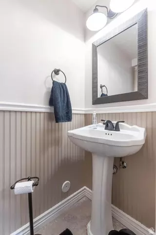 Bath - 578 N 160 E, Mendon, UT 84325 photo 6 of 6