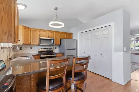 Kitchen - 2144 E 3000 N, Layton, UT 84040 photo 2 of 3