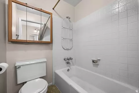 Bath - 867 E 7905 S, Sandy, UT 84094 photo 3 of 4