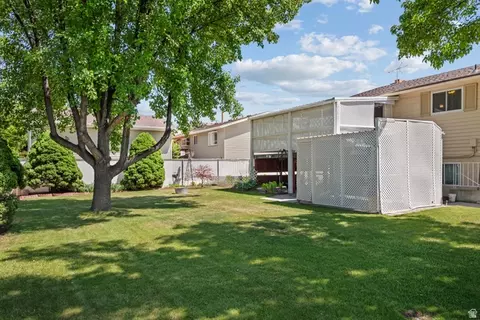 Exterior - 867 E 7905 S, Sandy, UT 84094 photo 7 of 11