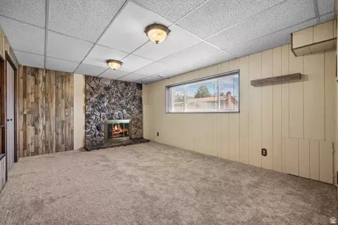 Living - 867 E 7905 S, Sandy, UT 84094 photo 2 of 2