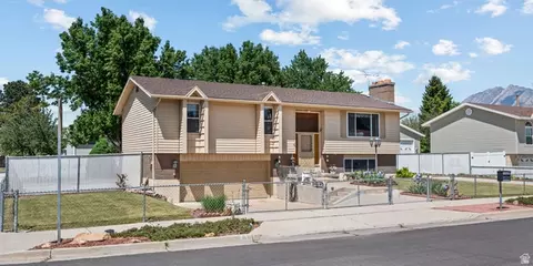 Exterior - 867 E 7905 S, Sandy, UT 84094 photo 2 of 11