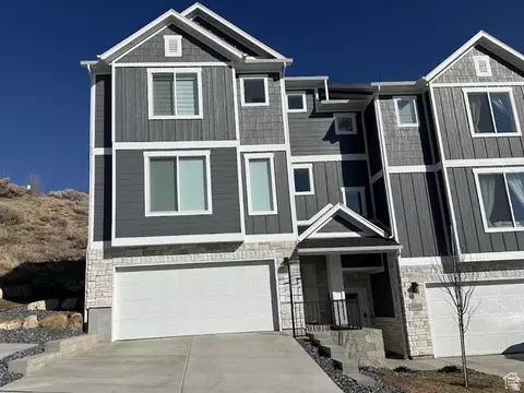960 W Mountain Hollow Way #333, Eagle Mountain, UT 84043