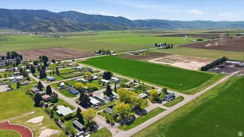 View/Area - 371 W 9th S, Grace, ID 83241 photo 9 of 10