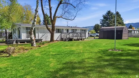 Exterior - 371 W 9th S, Grace, ID 83241 photo 8 of 10
