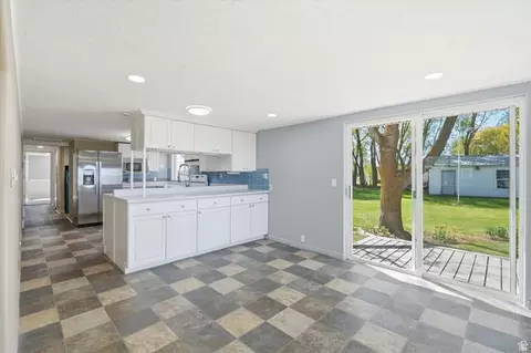 Kitchen - 371 W 9th S, Grace, ID 83241 photo 1 of 6