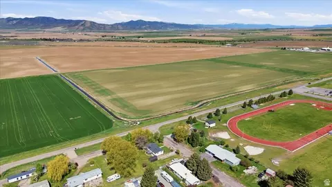 View/Area - 371 W 9th S, Grace, ID 83241 photo 5 of 10