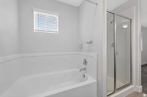Bath - 7228 N Clover Leaf Ln, Eagle Mountain, UT 84005 photo 4 of 5