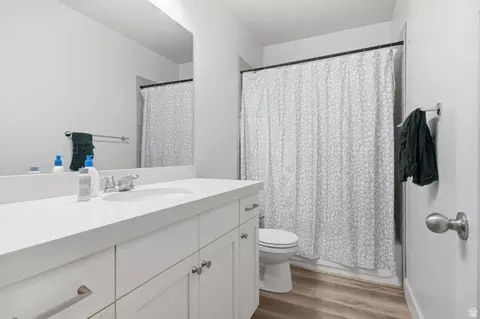 Bath - 313 E 170 N, Vineyard, UT 84059 photo 5 of 5