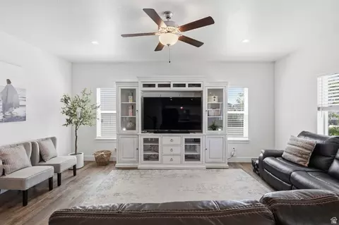 Living - 313 E 170 N, Vineyard, UT 84059 photo 1 of 3