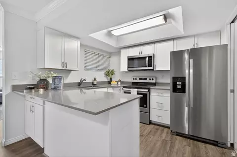Kitchen - 269 E Hill Ave #2, Millcreek, UT 84107 photo 2 of 3