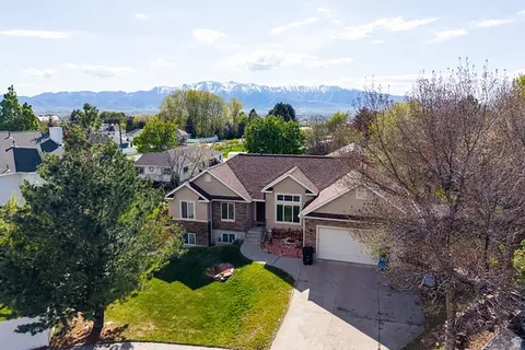 583 S 225 E, Providence, UT 84332