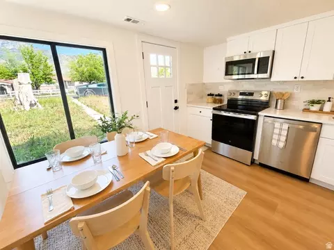 Kitchen - 740 S 900 E, Orem, UT 84097 photo 2 of 2
