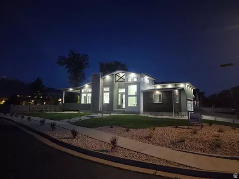 6337 S Glen Oaks St, Murray, UT 84107 photo 3
