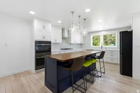 Kitchen - 121 N 300 E, Alpine, UT 84004 photo 1 of 7