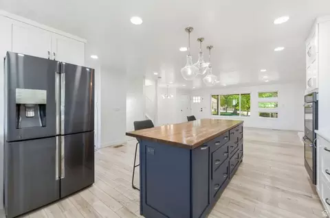 Kitchen - 121 N 300 E, Alpine, UT 84004 photo 4 of 7