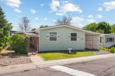 274 Galahad St #245, North Salt Lake, UT 84054