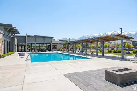 Exterior - 212 E 700 N, Vineyard, UT 84058 photo 5 of 12