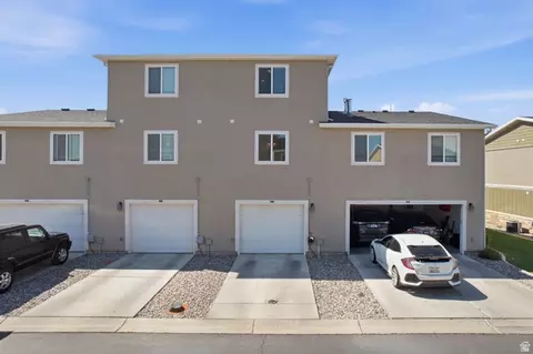 Exterior - 212 E 700 N, Vineyard, UT 84058 photo 3 of 12