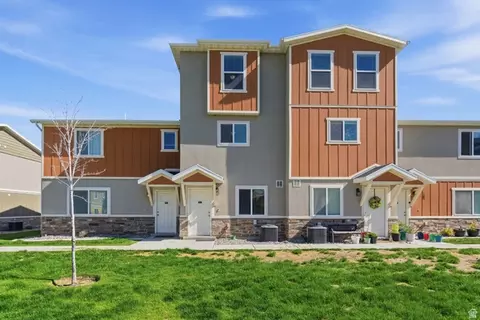 212 E 700 N, Vineyard, UT 84058