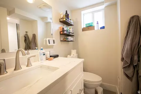 Bath - 167 E 200 N, Provo, UT 84606 photo 2 of 2