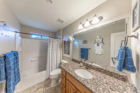 Bath - 145 S 920 E, American Fork, UT 84003 photo 3 of 3