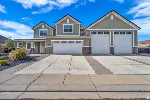 2764 S 3520 W, Hurricane, UT 84737
