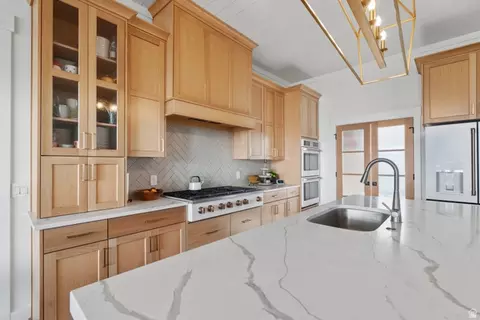 Kitchen - 2013 S 100 W, Perry, UT 84302 photo 4 of 5