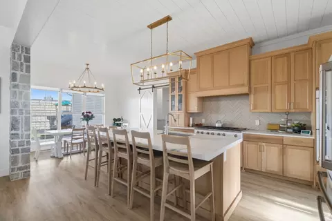 Kitchen - 2013 S 100 W, Perry, UT 84302 photo 1 of 5