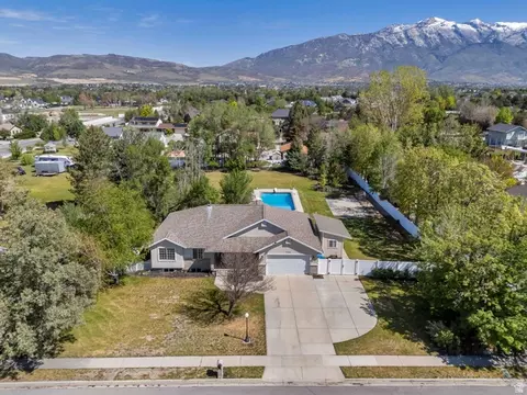 6362 W 10500 N, Highland, UT 84003