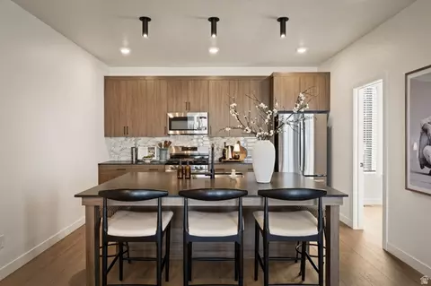 Kitchen - 4046 S Sandridge Dr W #3, Roy, UT 84067 photo 1 of 2