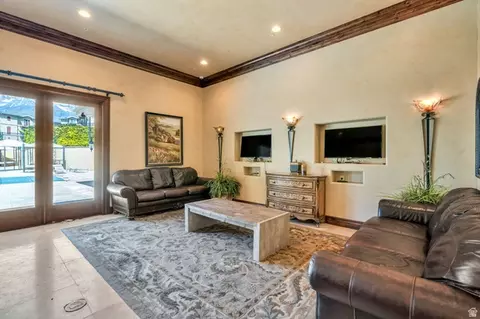Living - 1018 N 985 W #501, Orem, UT 84057 photo 3 of 4
