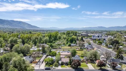 View/Area - 136 E 300 S, Logan, UT 84321 photo 2 of 4