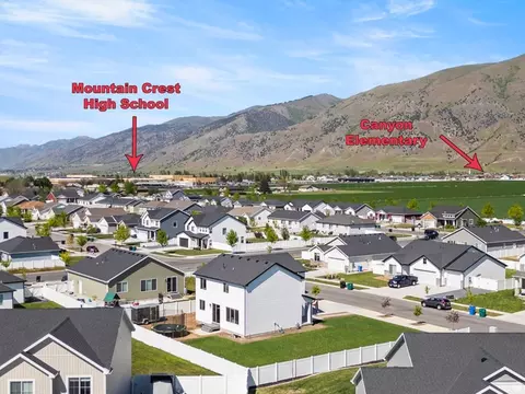 View/Area - 632 S 720 E, Hyrum, UT 84319 photo 2 of 7