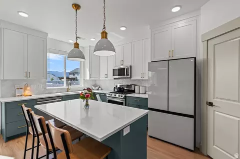 Kitchen - 632 S 720 E, Hyrum, UT 84319 photo 2 of 4