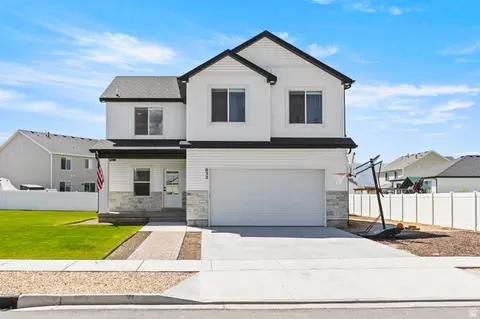 632 S 720 E, Hyrum, UT 84319