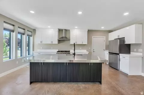 Kitchen - 7045 S 300 E, Midvale, UT 84047 photo 1 of 3