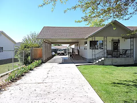 Exterior - 33 W 100 S, Delta, UT 84624 photo 5 of 10
